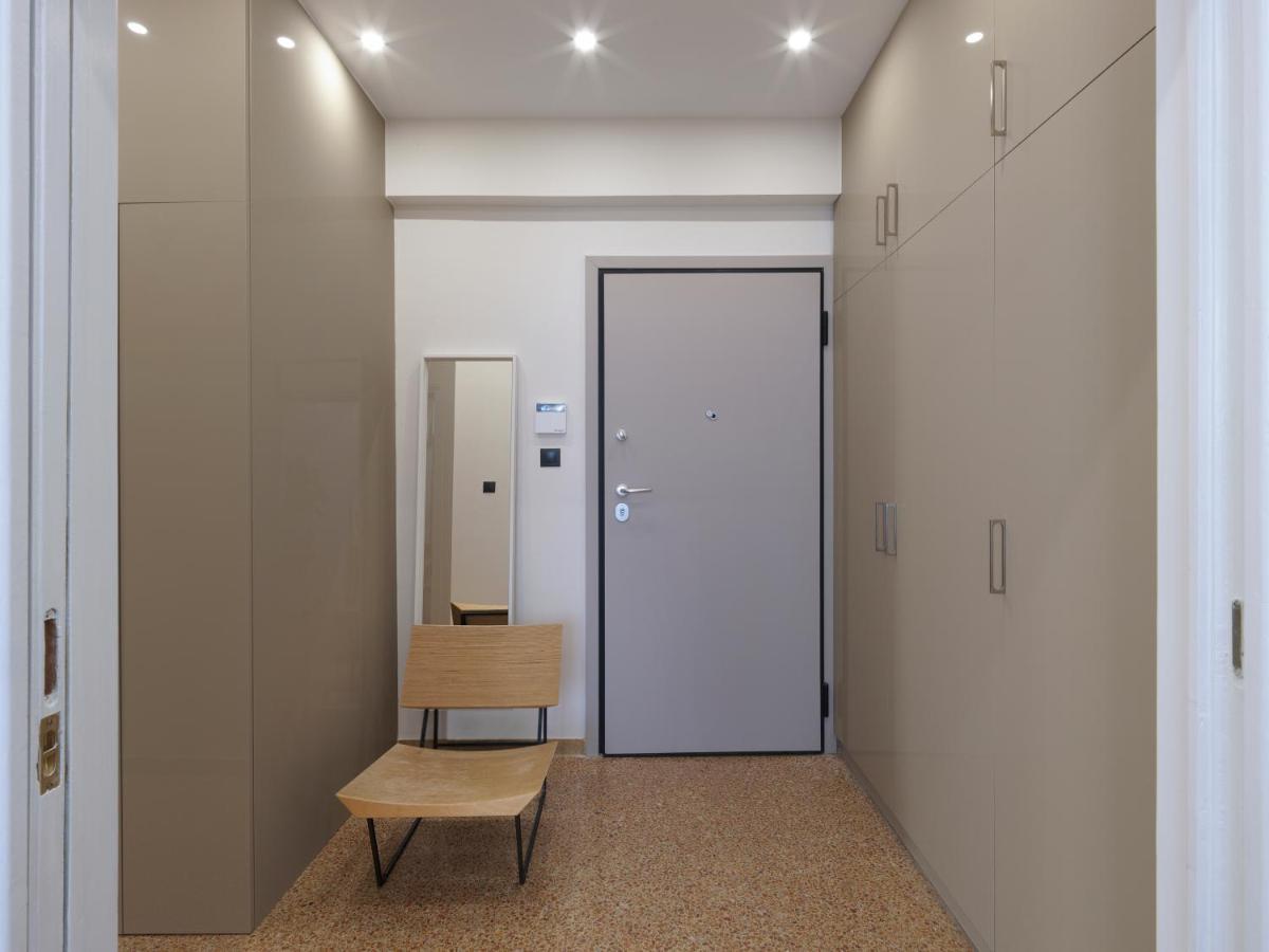 Metro Fix Apartment Athén Kültér fotó